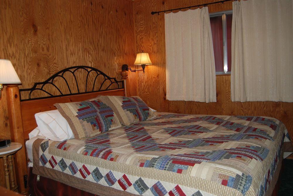 Edelweiss Lodge Мамът Лейкс Екстериор снимка
